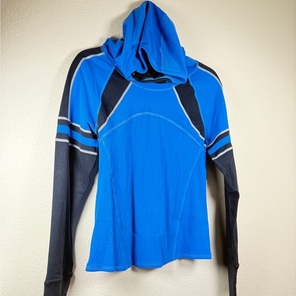 Free People FP Movement Dawn To Dusk Solid Hoodie Light Cobalt Combo Size M NWT - Picture 3 of 8